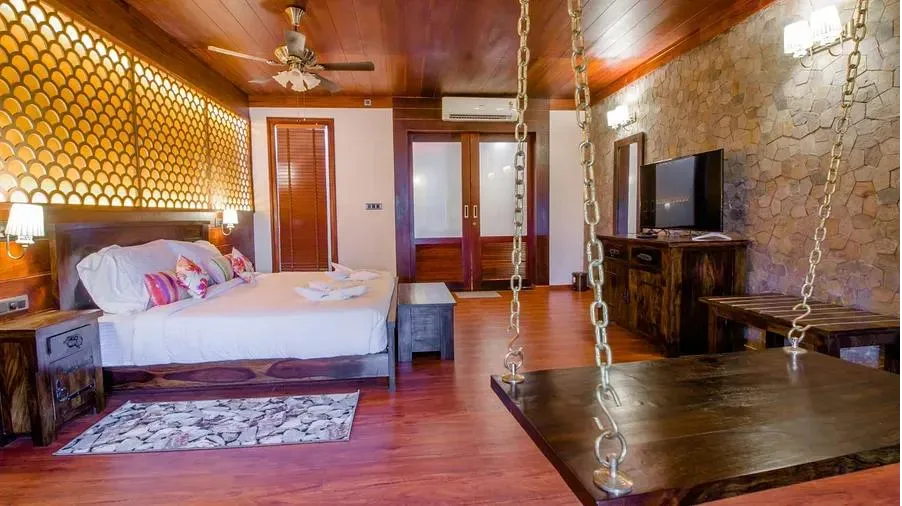 Neil Ocean Suite